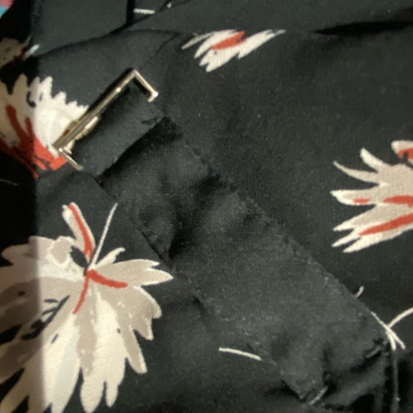 Dynamite Black and Floral Dress Sz XS Petite - Picture 5 of 6